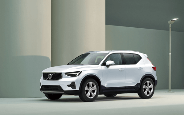 VOLVO XC40 Plus B3 Climate Selection